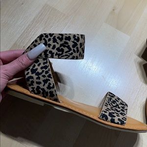 bamboo leopard sandals